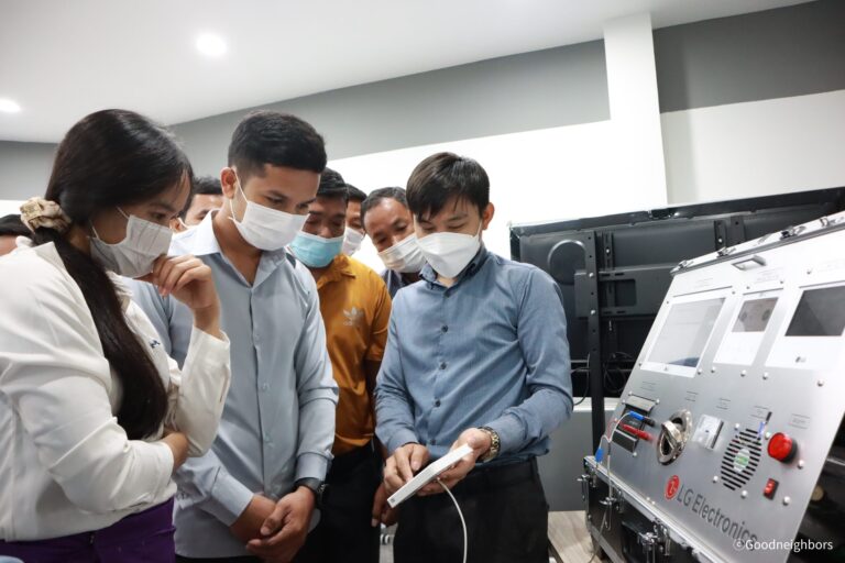 Training of Trainers and Outreach program for TVET in Cambodia 8 Selected Photo AC ToT 2 scaled 1