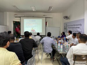 “Good Taxi Project”, 20 Auto Rickshaws handover to drivers! 4 SSE ceremony Selected 5 300x225 1