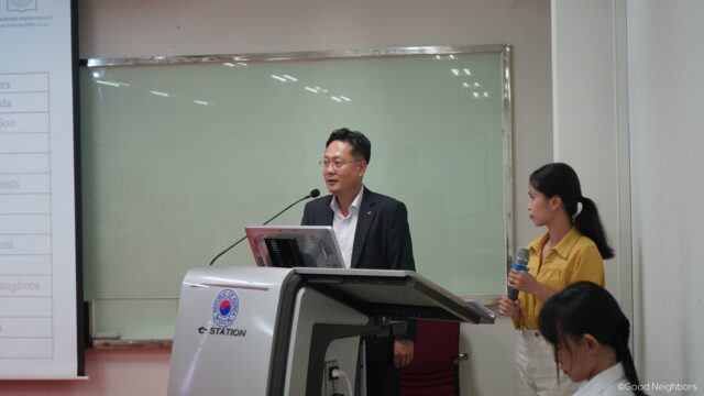 KB Bank - IT Academy Support Project: The HRD center remodeling completion and the 11th Advanced Course kick-off ceremony 3 KB ICT Project 심화과정 발대식 3 640x360 1