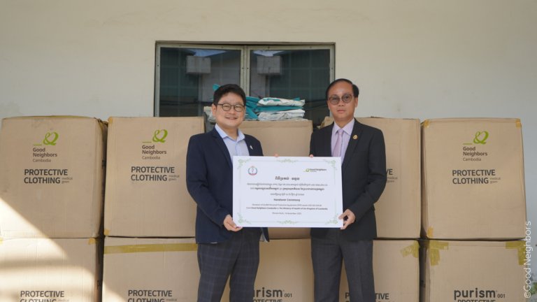 Good Neighbors Cambodia – GIK Handover Ceremony, Good Neighbors Cambodia Distributed Personal Protective Equipment (PPE) to the Ministry of Health 5 GIK Selected 3 01