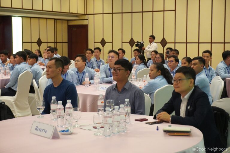 KB Prasac Bank – Good Neighbors Cambodia – HRD Center: IT Academy Support Project for Human Resources Development in Cambodia: Advanced Course Graduation Ceremony 9 GNC Photo Copyright 2 01 768x512 1