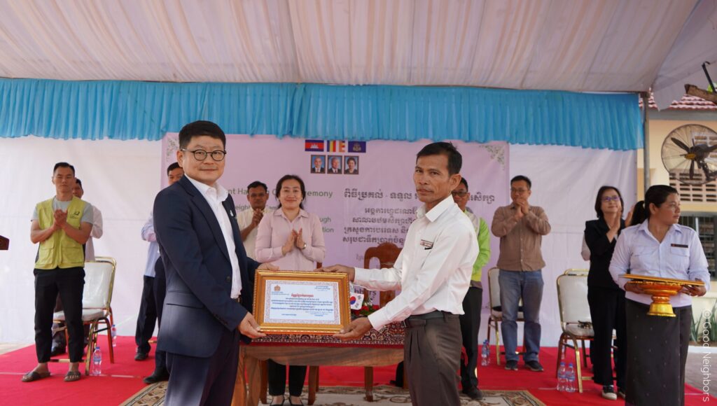Good Neighbors Cambodia - School and WASH Equipment Handing Over Ceremony to Bun Rany Hun Sen Koh Thmei Primary School 7 12 scaled 1