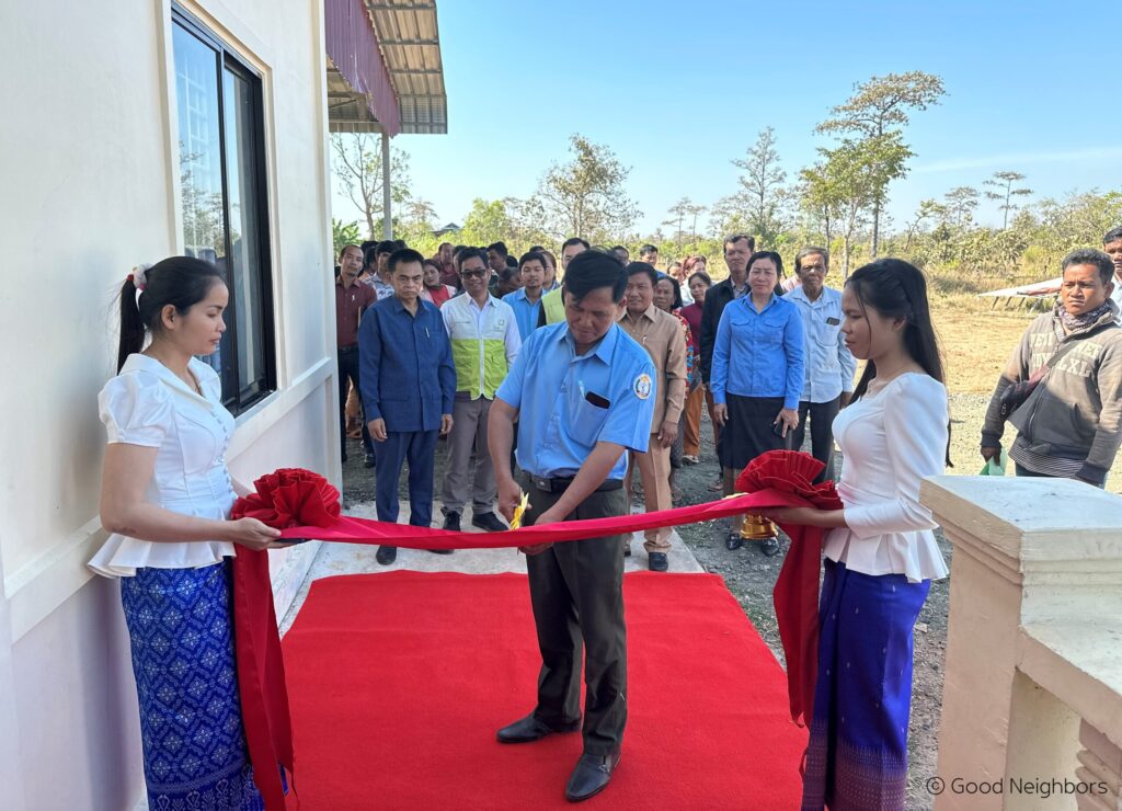 Good Neighbors Cambodia – FILA Group Handed Over Water System to Srae Angkrorng Health Center and Serng Health Center 7 06 06 1 scaled 1