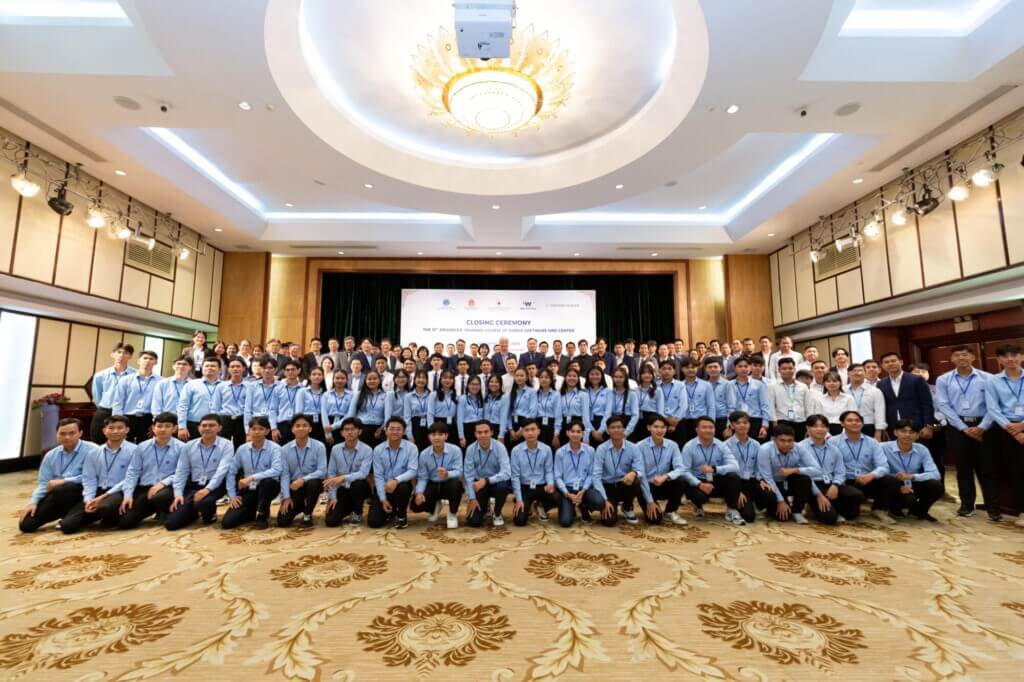 Cambodia ‘KB IT Academy Project’ 13th cohort advanced course closing ceremony 2 00.Article